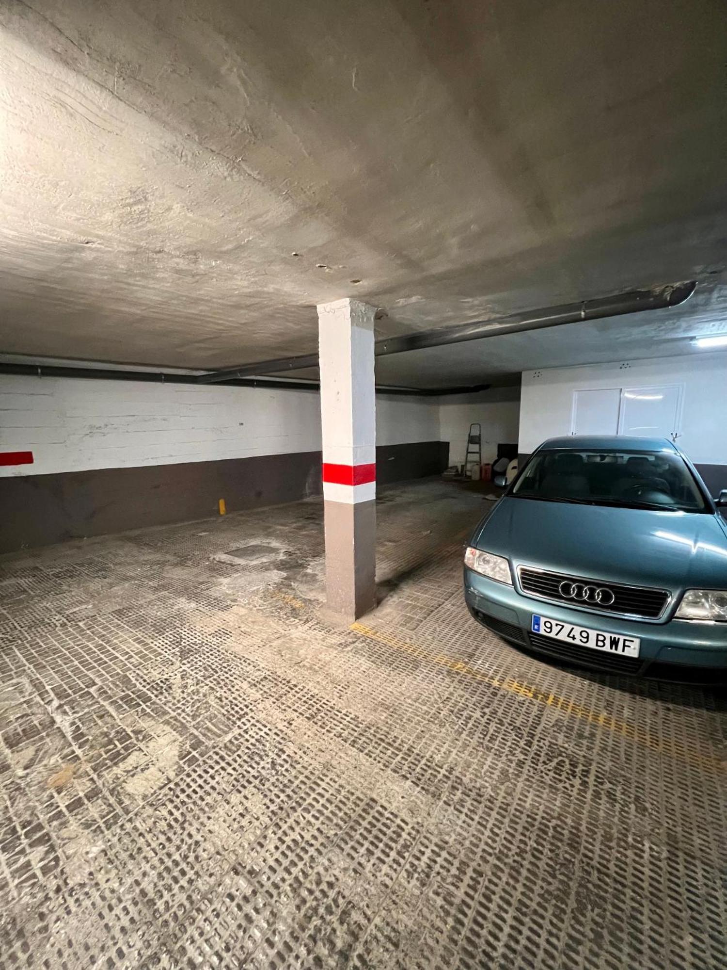 Amplio Apartamento Familiar Con Parking Privado En Pleno Centro De Cordoba Exterior photo