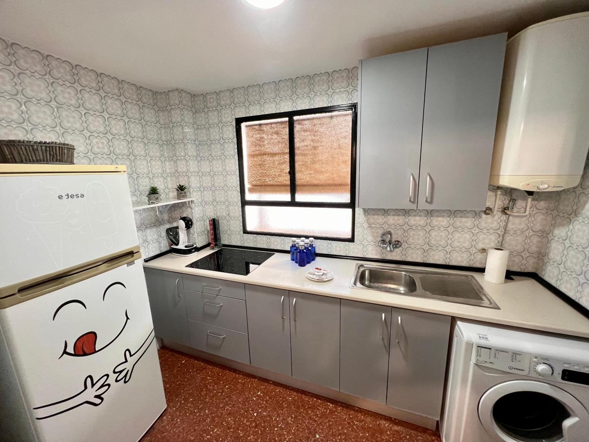 Amplio Apartamento Familiar Con Parking Privado En Pleno Centro De Cordoba Exterior photo